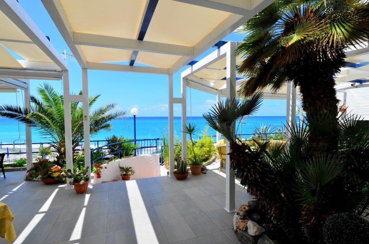 Hotel Ristorante Mareblu Amantea Εξωτερικό φωτογραφία
